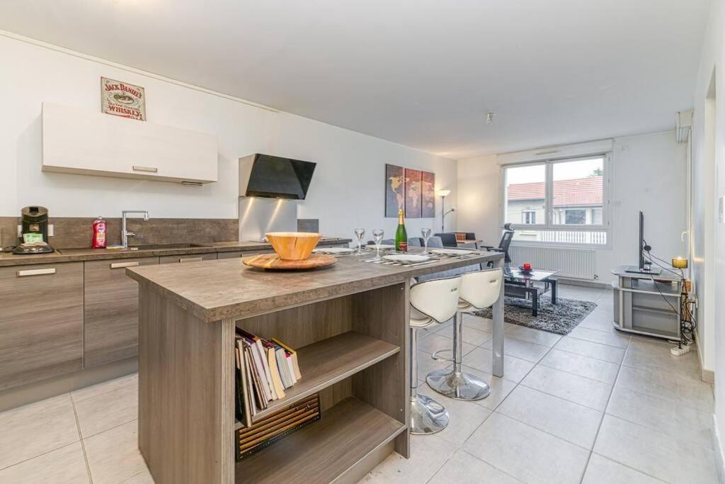 Bel Appartement-Garage Prive-Balcon-Wifi Fibre Rhut Ngoại thất bức ảnh