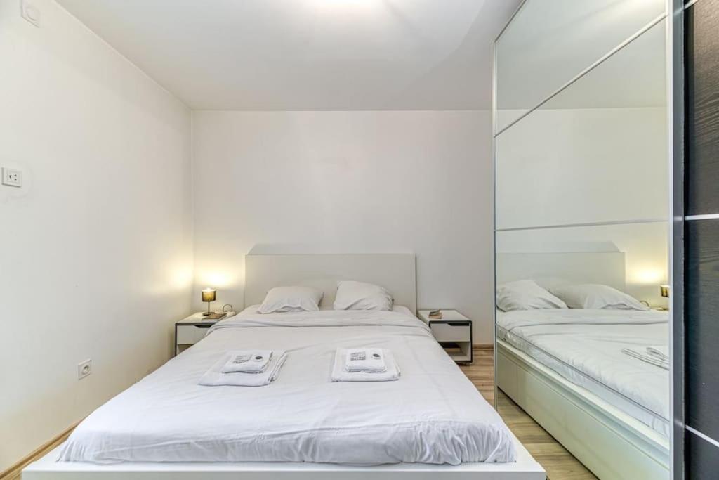 Bel Appartement-Garage Prive-Balcon-Wifi Fibre Rhut Ngoại thất bức ảnh